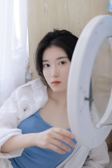和三个女人同居的日子